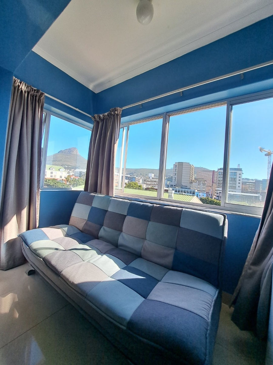 2 Bedroom Property for Sale in Zonnebloem Western Cape